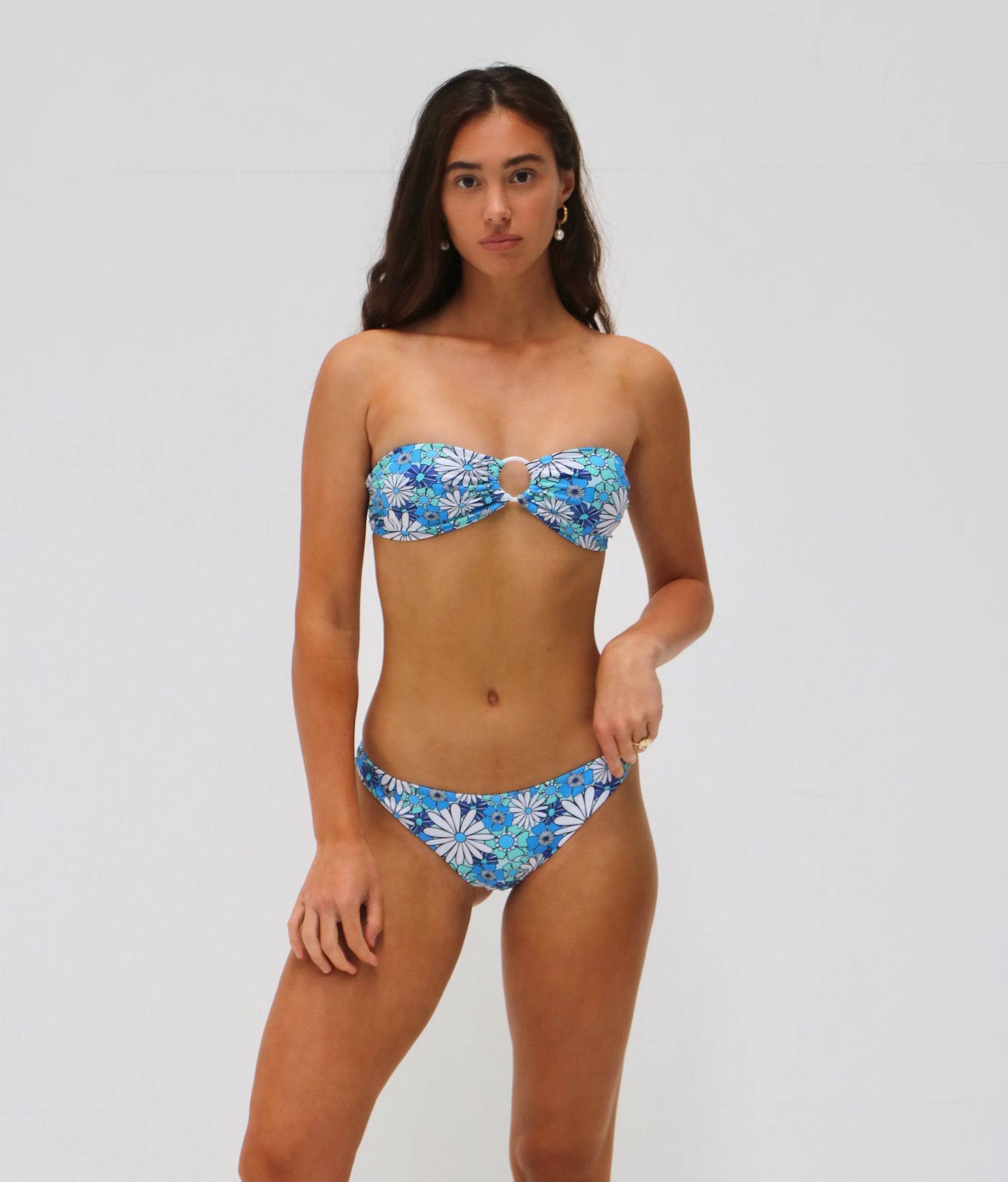 Malie Bottoms - Waev Sports