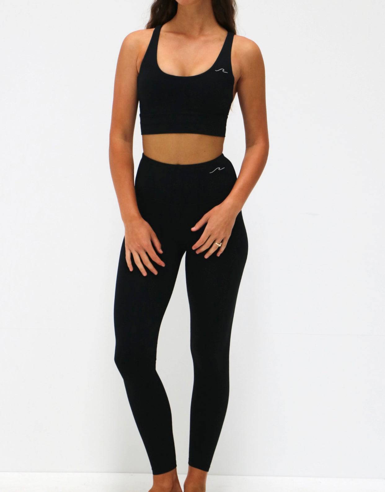 Luna Sports Bra (Black) - Waev Sports