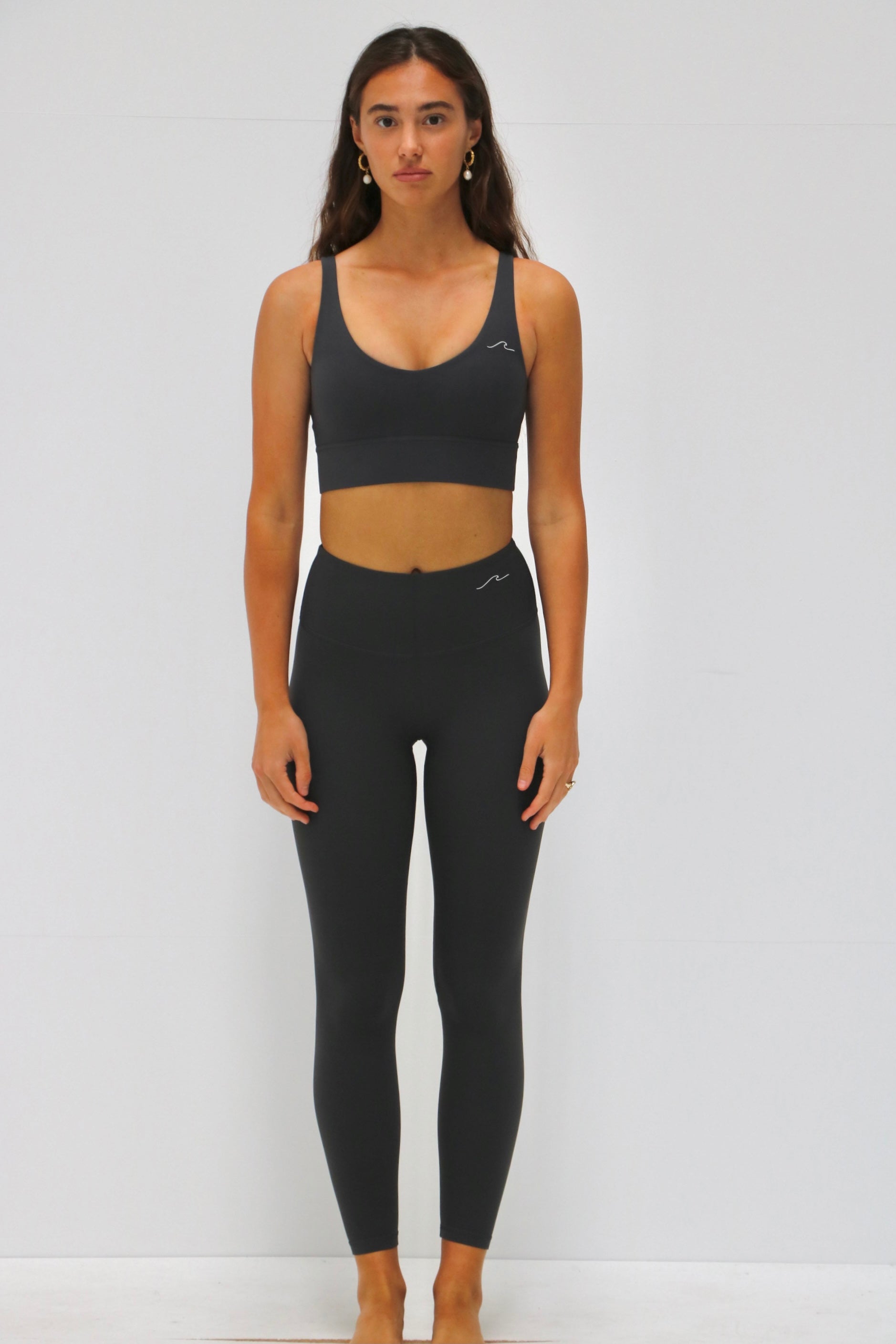 Lola Sports Bra - Dark Grey