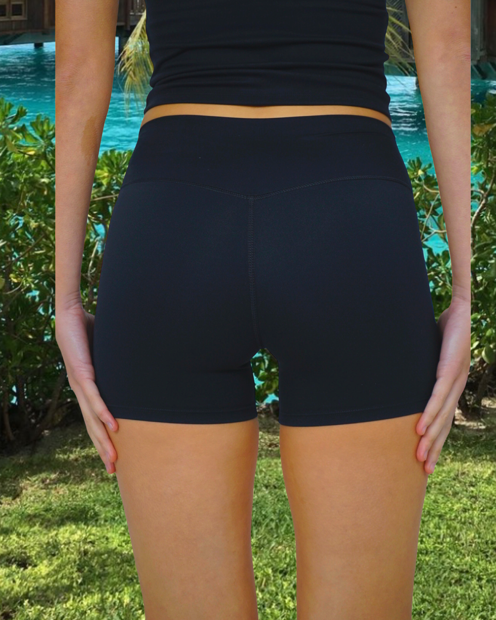 Neni Bike Shorts - Night